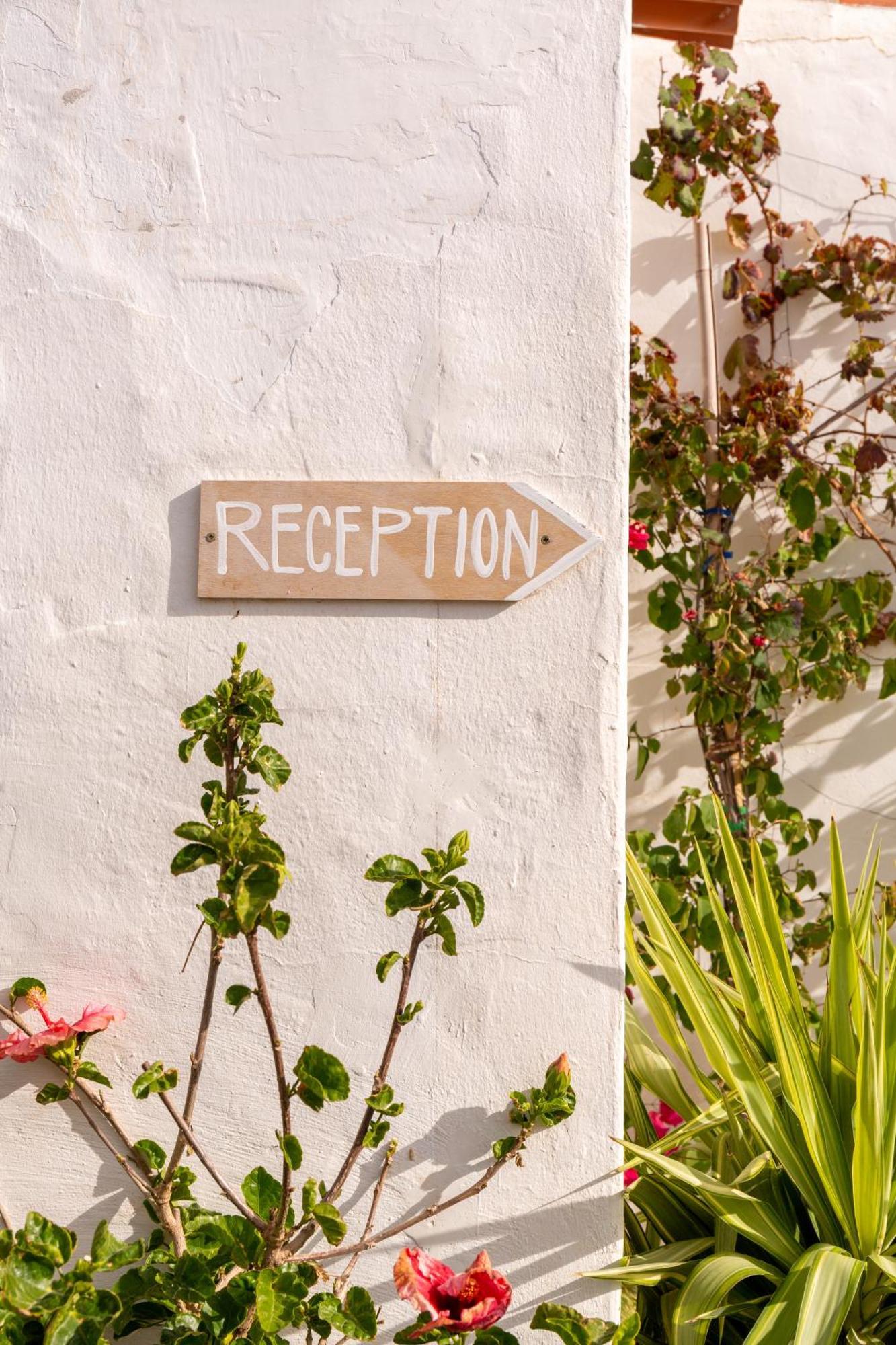 Unio Ibiza - Adults Only Hotel กาลาวาเดลลา ภายนอก รูปภาพ